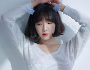 Kang Inkyung毛衣全集：看她如何用针线编织瞬间的温柔
